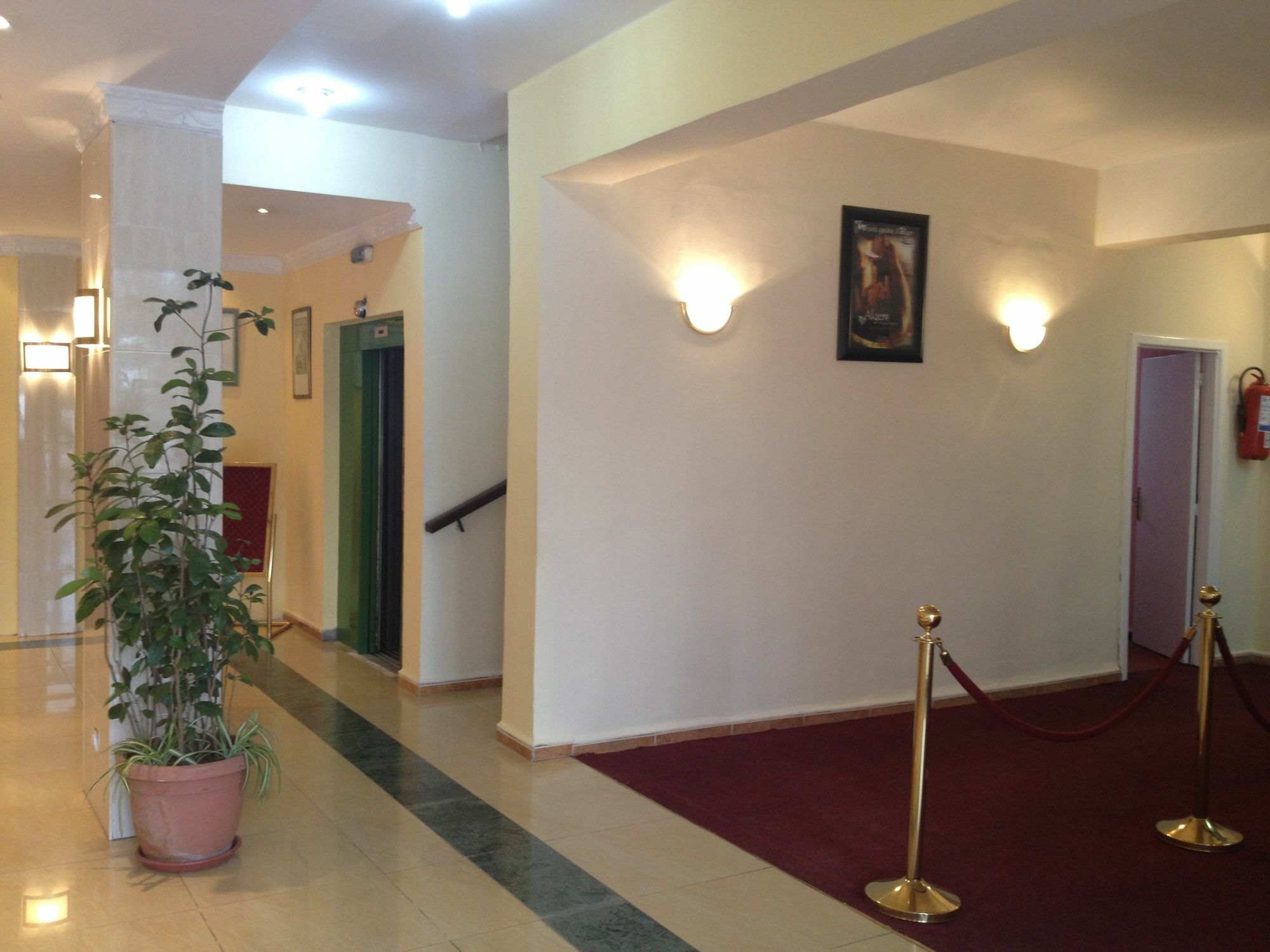 Hotel De L'Aeroport Algiers Экстерьер фото